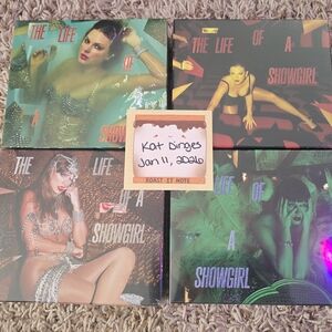 Taylor Swift Vibrant CD Collection